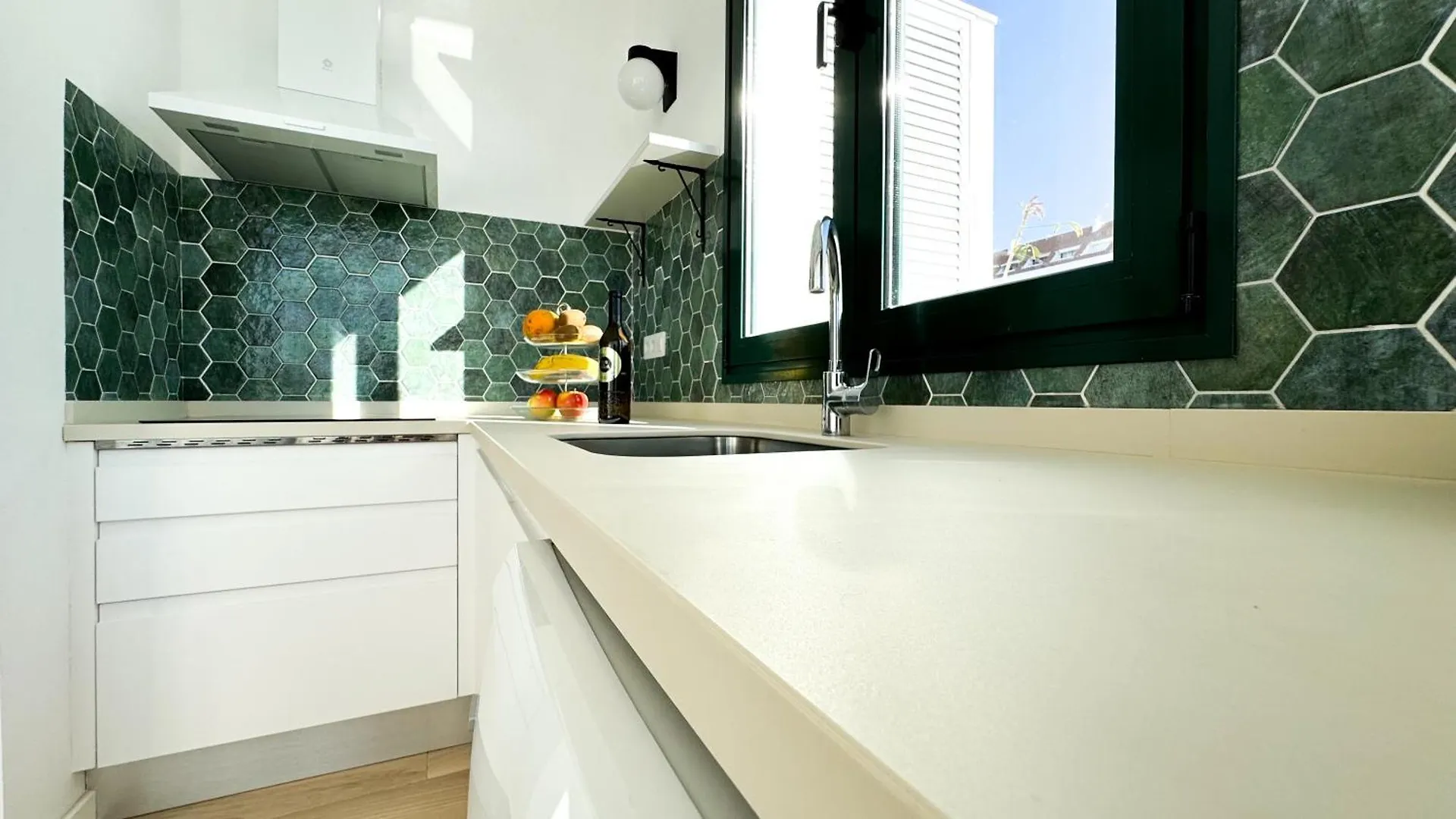 Lilias Home - Private Heatable Pool, Bbq, Free Wifi Puerto de Santiago  Apartamento
