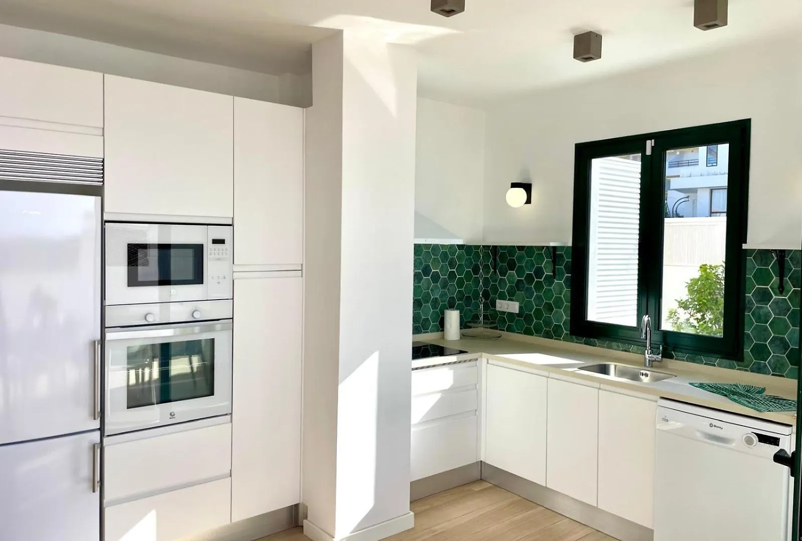 Lilias Home - Private Heatable Pool, Bbq, Free Wifi Puerto de Santiago  España