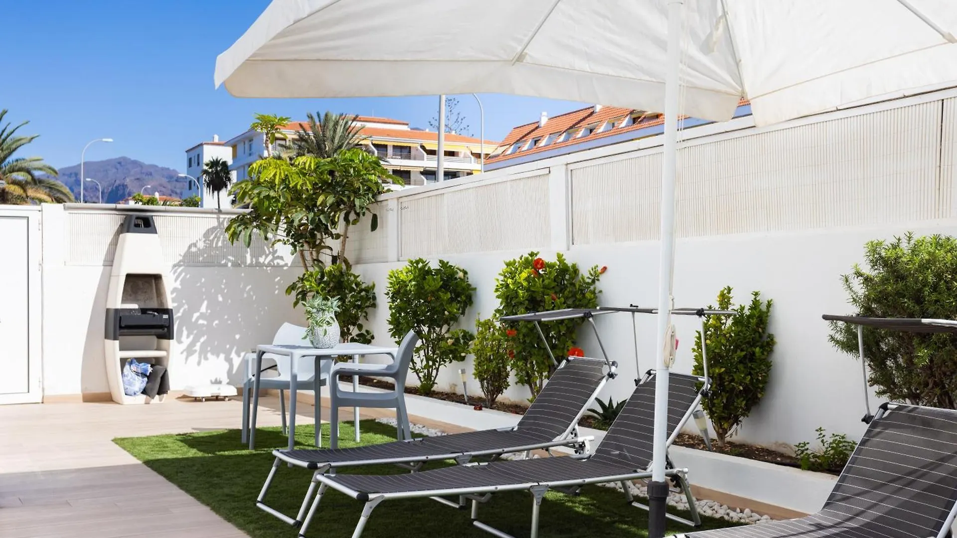 Lilias Home - Private Heatable Pool, Bbq, Free Wifi Puerto de Santiago  Puerto de Santiago (Tenerife)